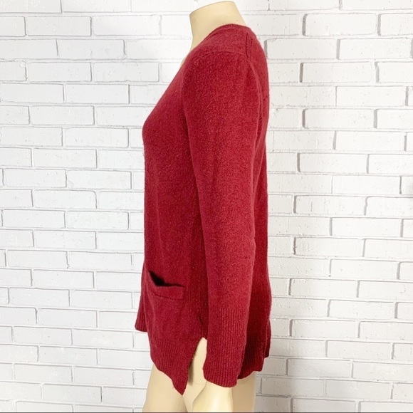 J.Crew Women’s V-neck front-pocket tunic sweater - Picture 5 of 9